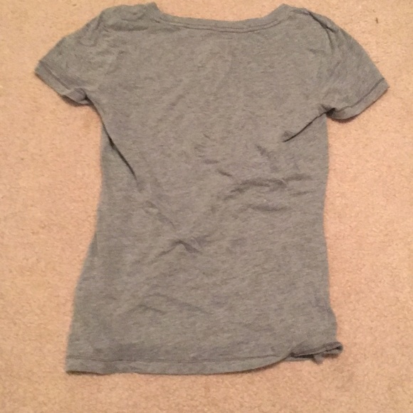 Girls size 20 hollister shirt - Picture 4 of 4